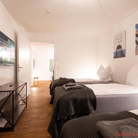 Ko-Living - Beatles Und Banksy Suites & Studios Am Eselsbrunnen - Altstadt - Kueche Halle  Eksteriør bilde