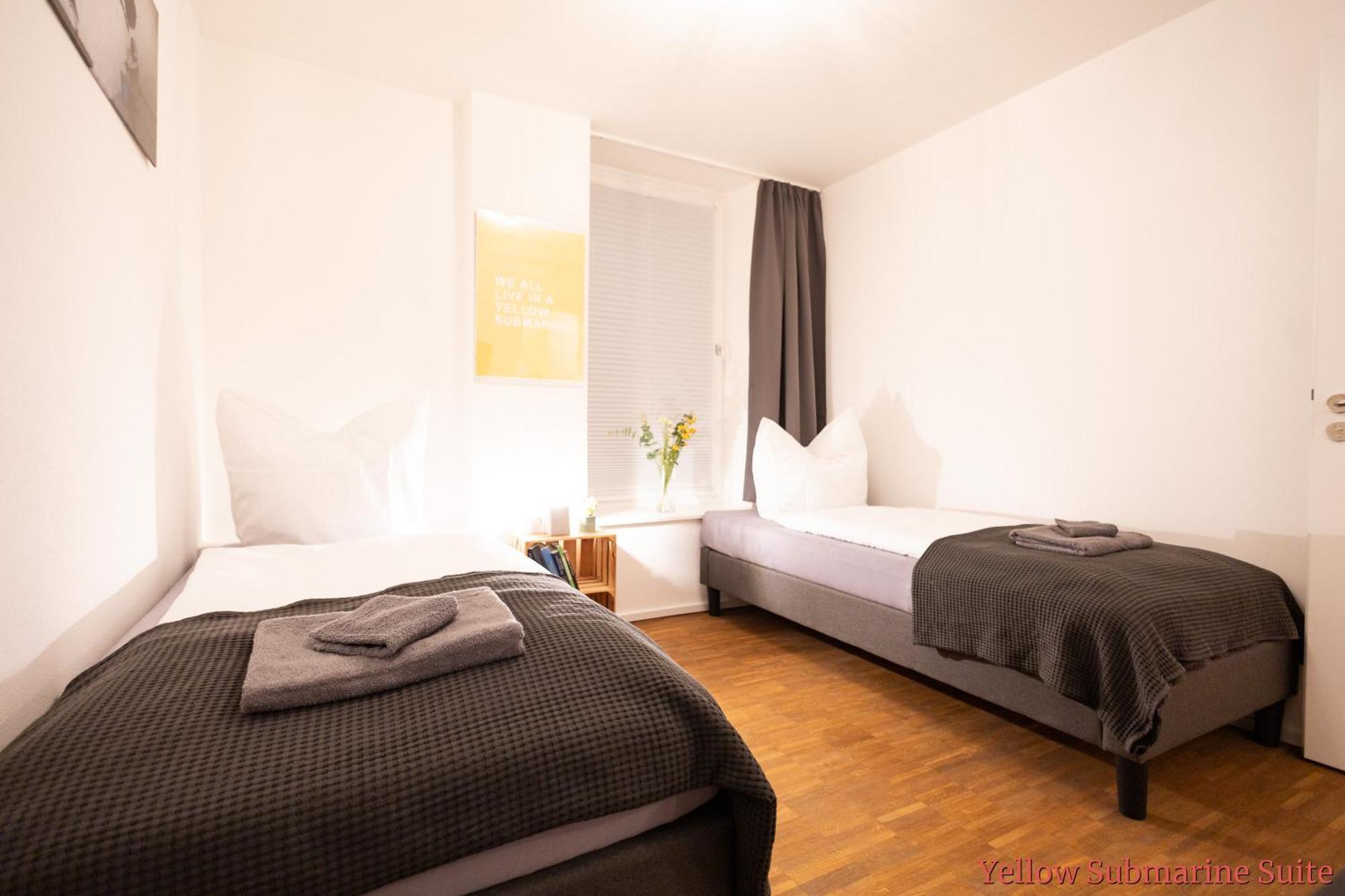 Ko-Living - Beatles Und Banksy Suites & Studios Am Eselsbrunnen - Altstadt - Kueche Halle  Eksteriør bilde